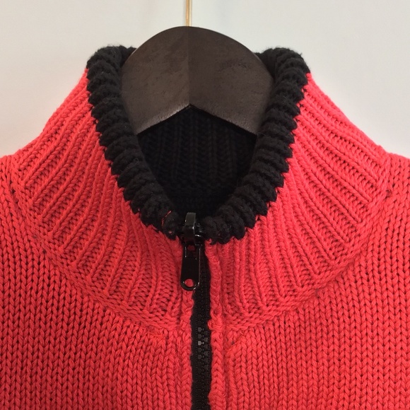 A/X Armani Exchange Reversible Knit Vest - Picture 11 of 14